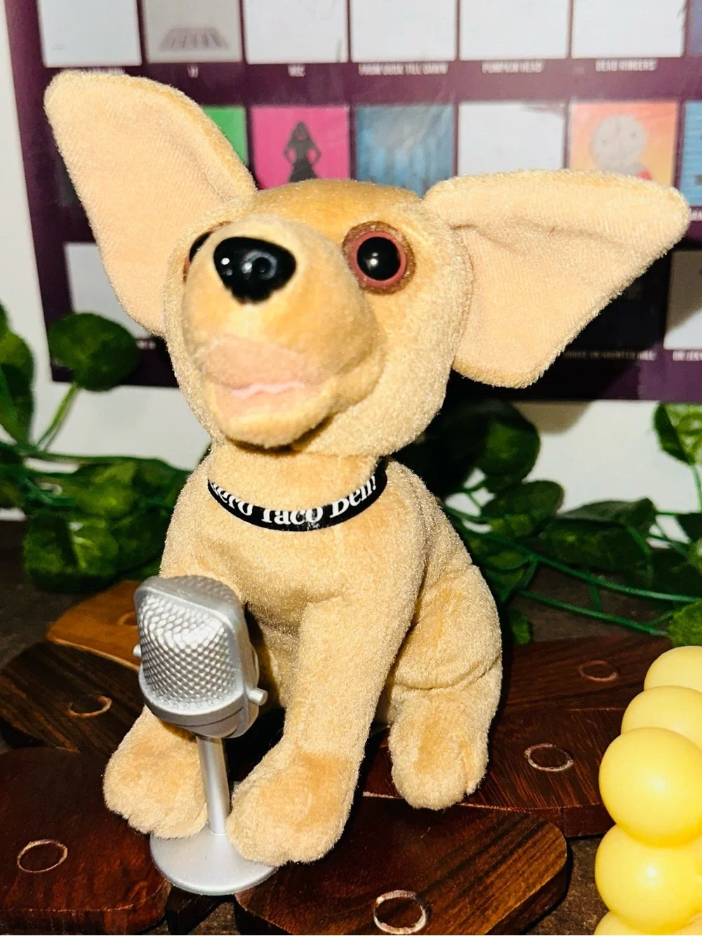 Taco Bell Y2K Advertising Mascot Chihuahua Dog Plush Toy
